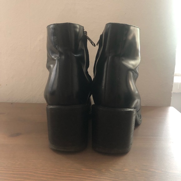 Acne Daxon Ankle Boots - Picture 5 of 7